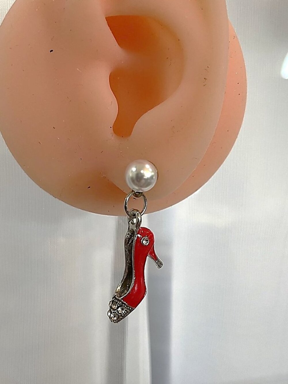 NWT -Y2K Retro Red High Heel Rhinestone Drop Earrings • Quirky Resin/Alloy Studs